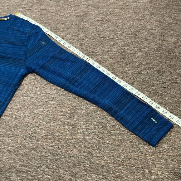 SMARTWOOL Men's M Classic Thermal Merino Base Layer Crew Shirt NAVY COLOR SHIFT - Picture 11 of 12